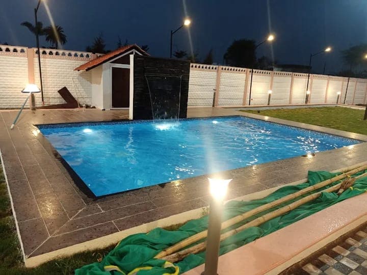 Swimming Pool Construction — Domestic project